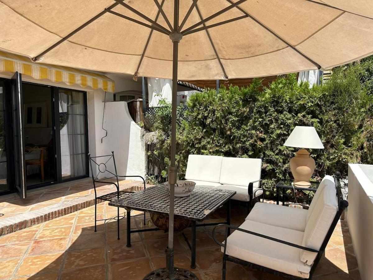 A Bright Townhouse In The Marbellamar Residential Development Apartamento *